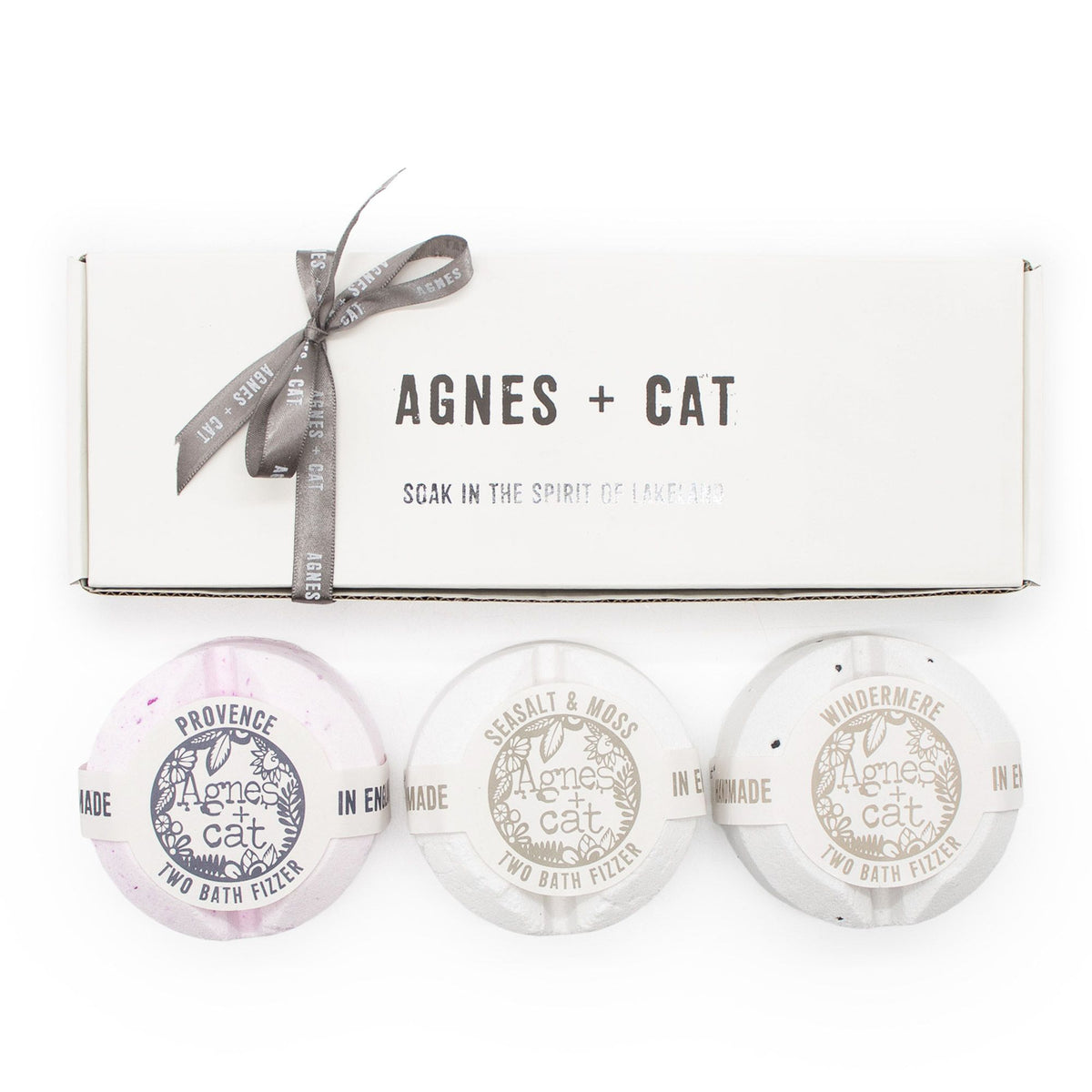 Set de 3 bombas de baño Fragancia Distintiva · Agnes + Cat