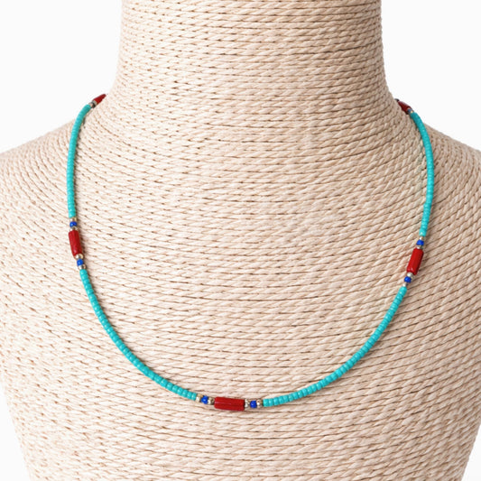 Collar artesanal de turquesa y coralita con lapislázuli de Nepal, 42 cm