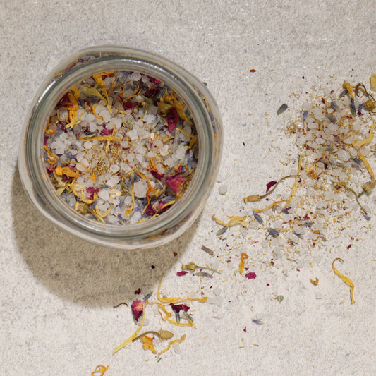 Baño floral con mezcla botánica, 140 g