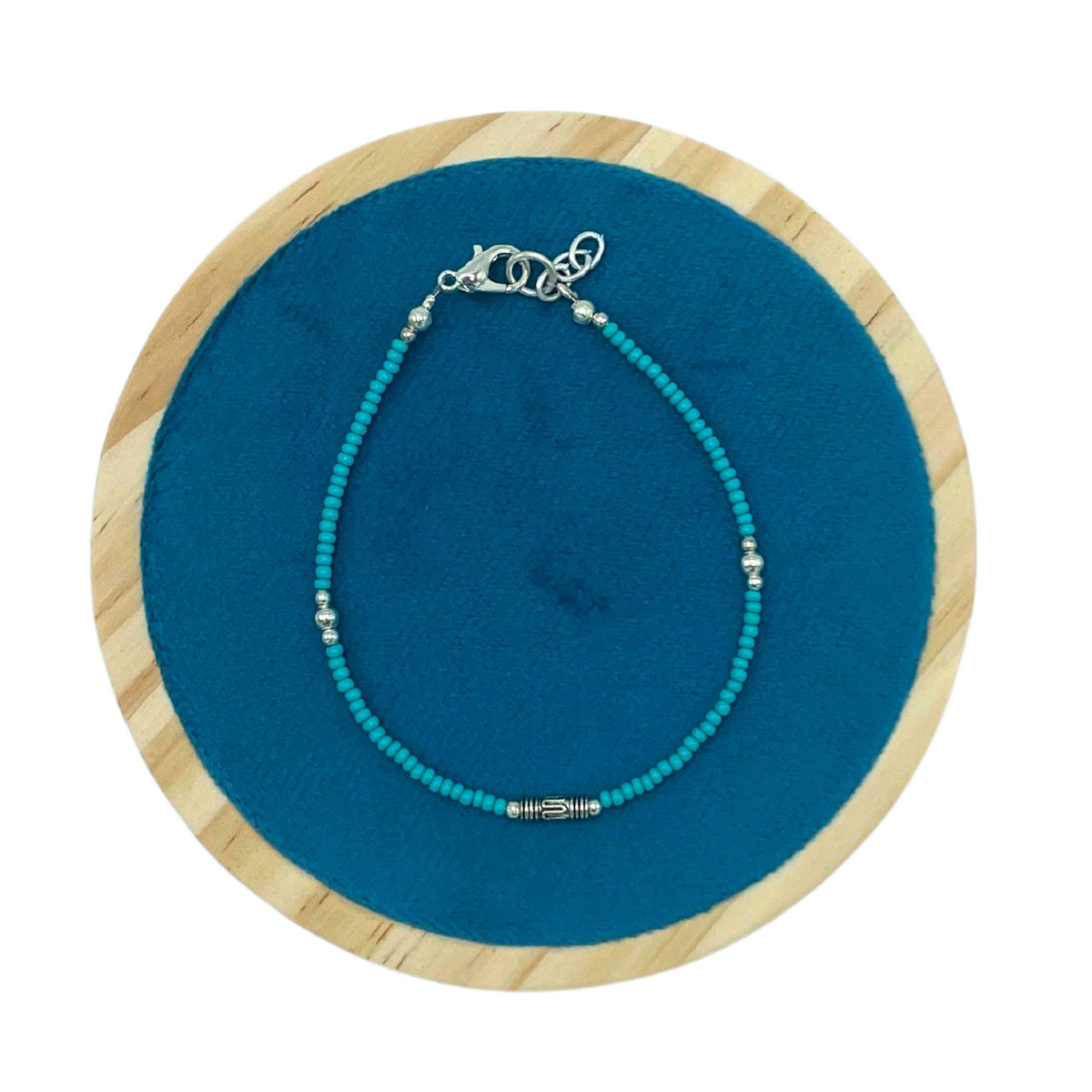 Pulsera nepalí de turquesa extrafina con detalle de lágrima