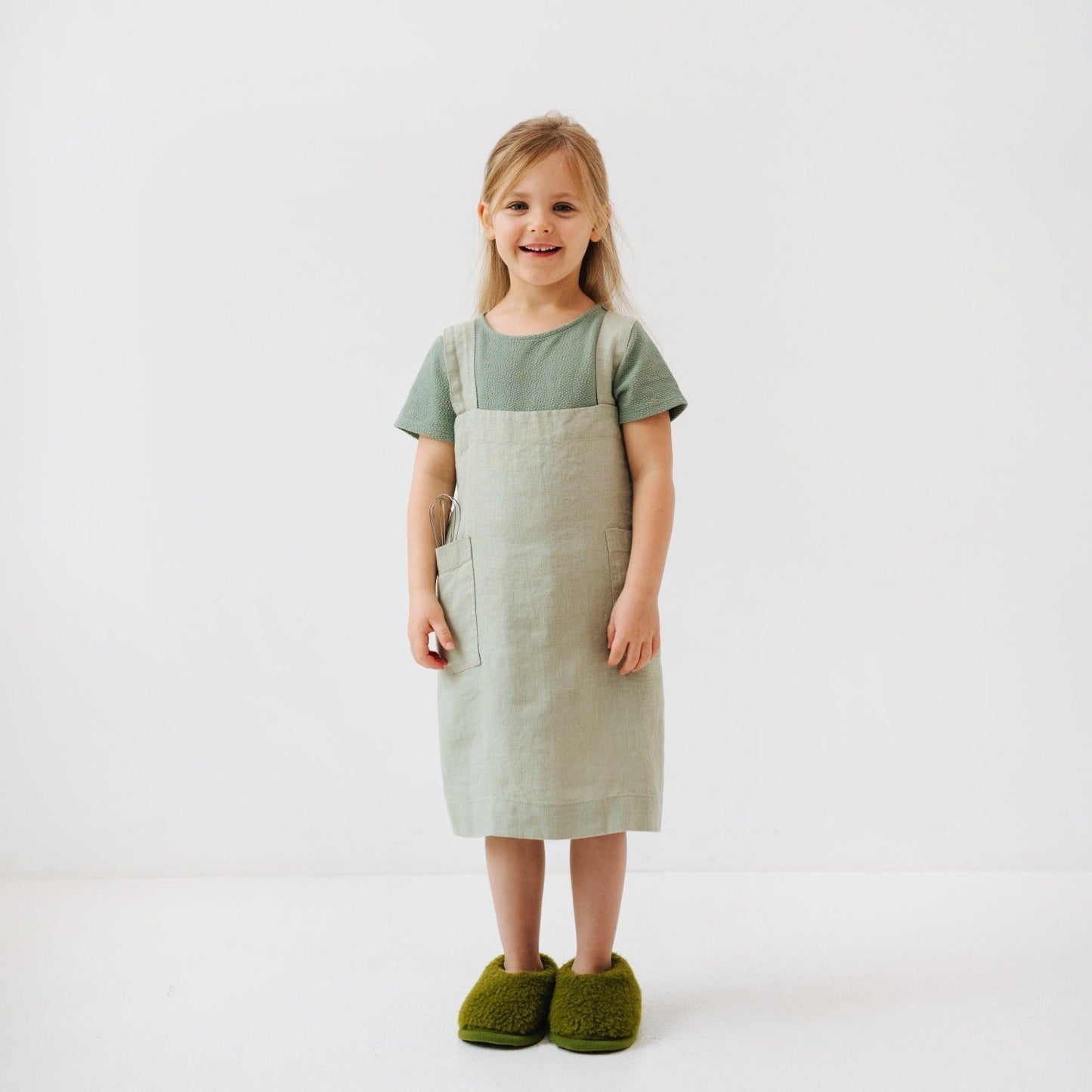 Linen Pinafore Apron for Kids - Sage