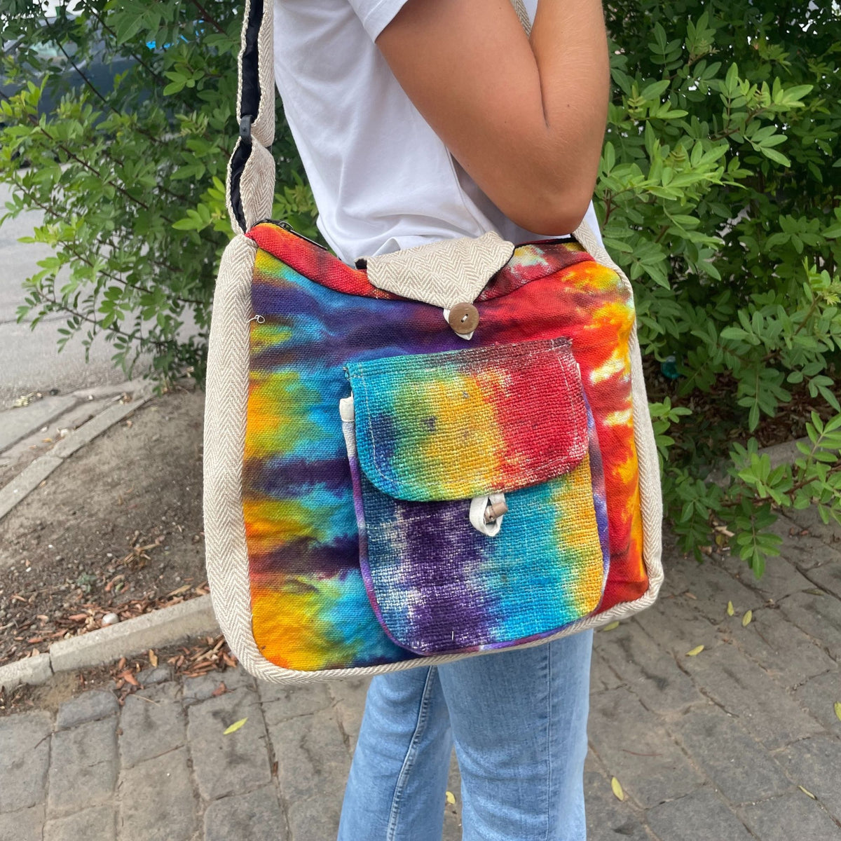 Bolsa de estudio de cáñamo Tiedye con bolsillo frontal