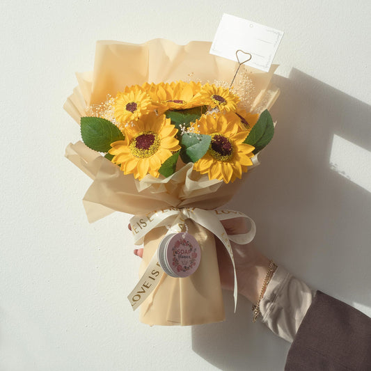 Ramo grande de girasoles de jabón con tarjeta de regalo