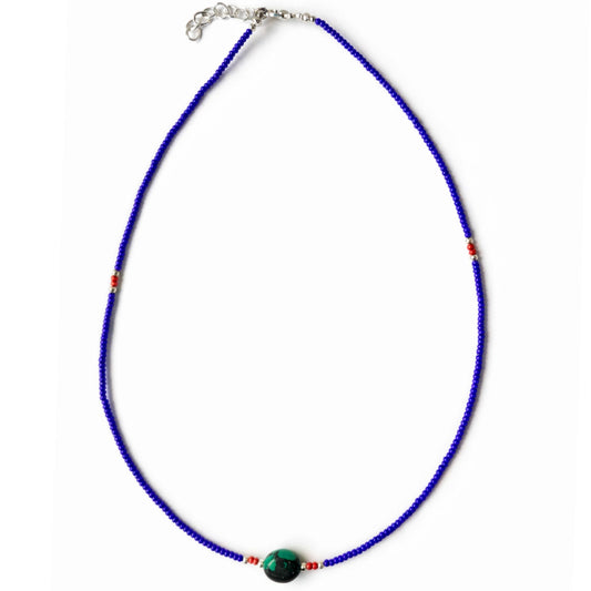 Collar artesanal con colgante de lapislázuli y turquesa de Nepal, 42 cm