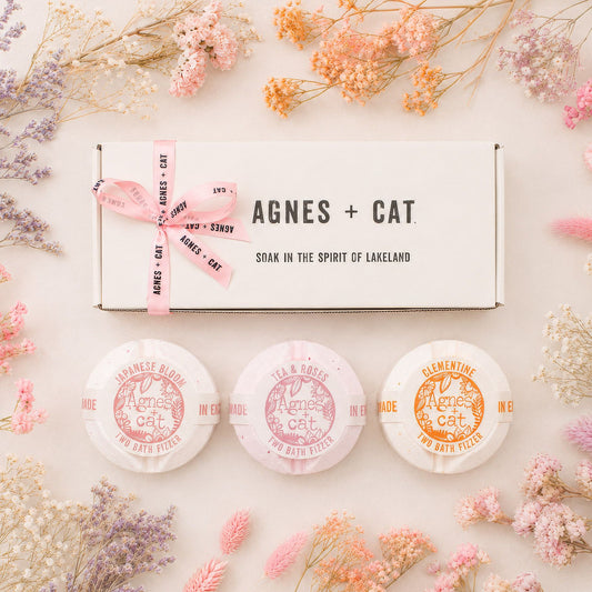 Set de 3 bombas de baño florales y cítricas · Agnes + Cat