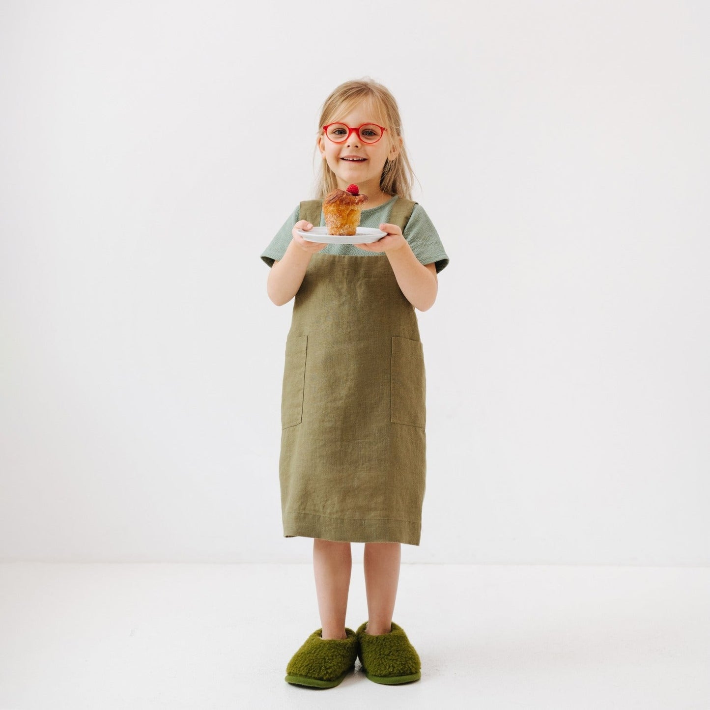 Linen Pinafore Apron for Kids - Olive